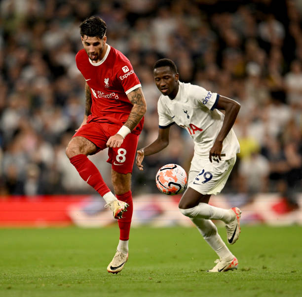 背後反映出 背後反映出